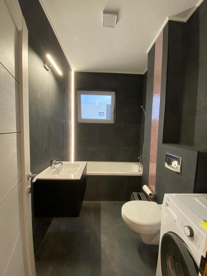 Rose Luxury Apartment Oradea - Felix Экстерьер фото